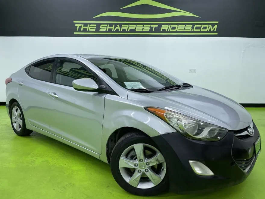 2011 Hyundai Elantra GLS photo 1