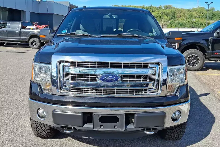 2013 Ford F-150 XLT photo 1