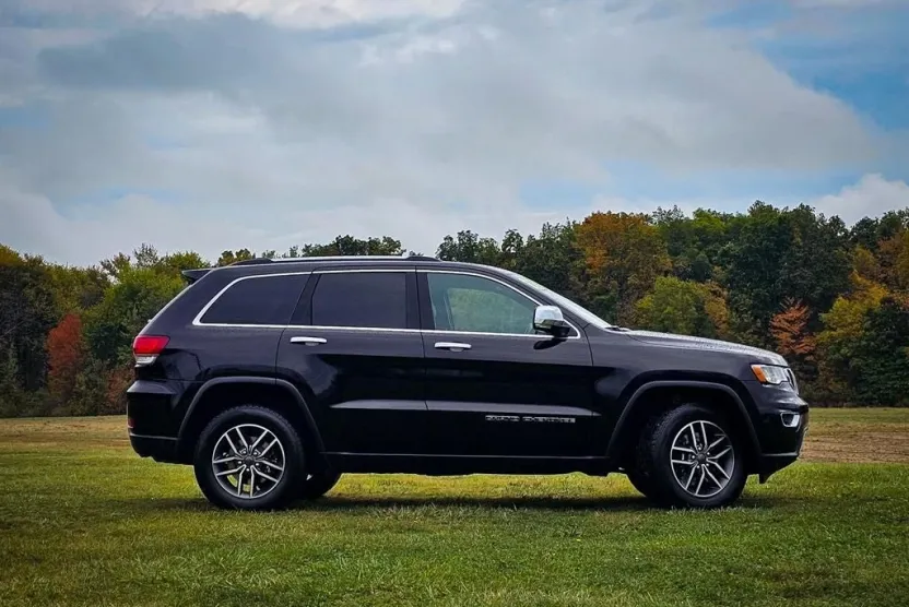 2021 Jeep Grand Cherokee Limited photo 1