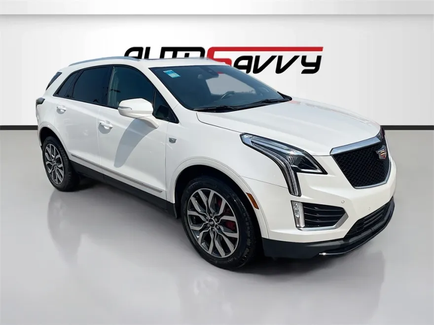2022 Cadillac XT5 Sport photo 1