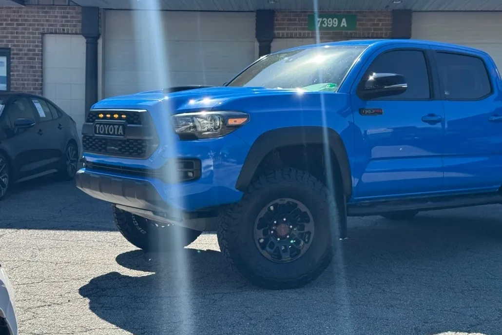 2019 Toyota Tacoma TRD Pro V6 photo 1
