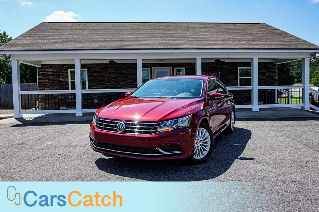 2016 Volkswagen Passat SE photo 1