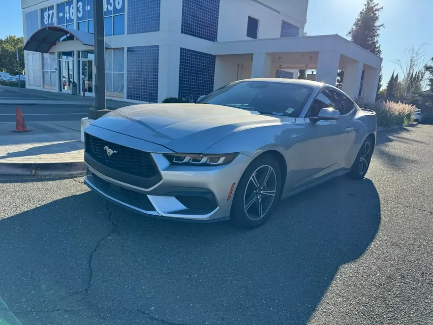 2024 Ford Mustang EcoBoost photo 1