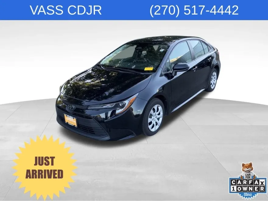 2024 Toyota Corolla LE photo 1