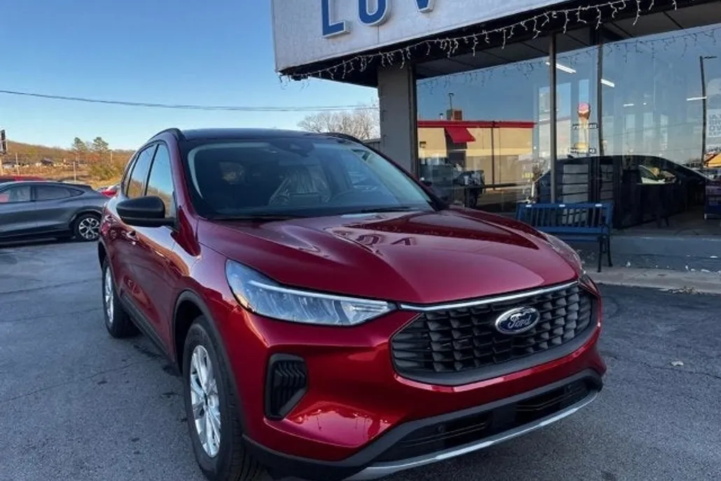 2025 Ford Escape Active photo 1