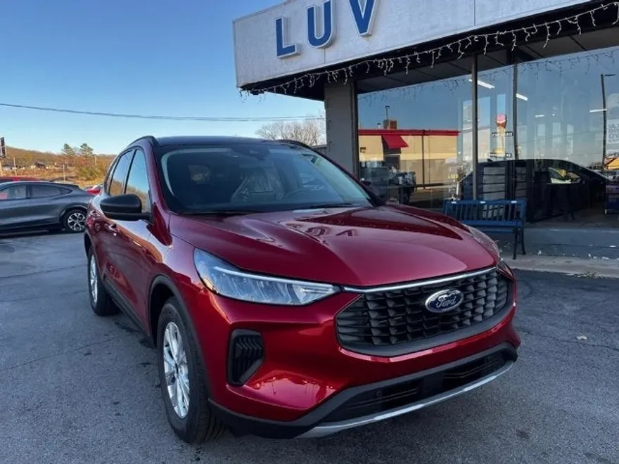 2025 Ford Escape Active photo 1