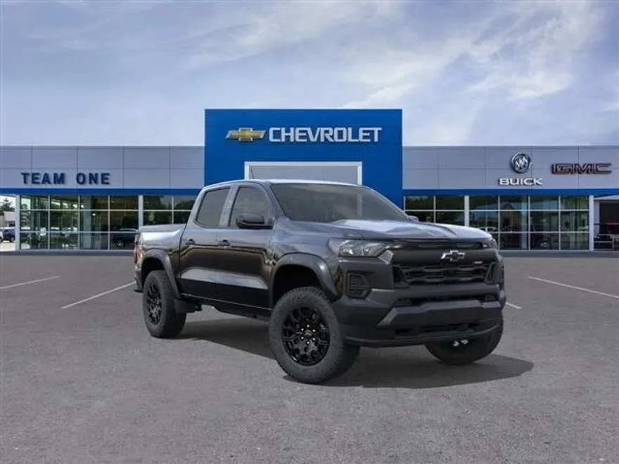 2026 Chevrolet Colorado Trail Boss photo 1