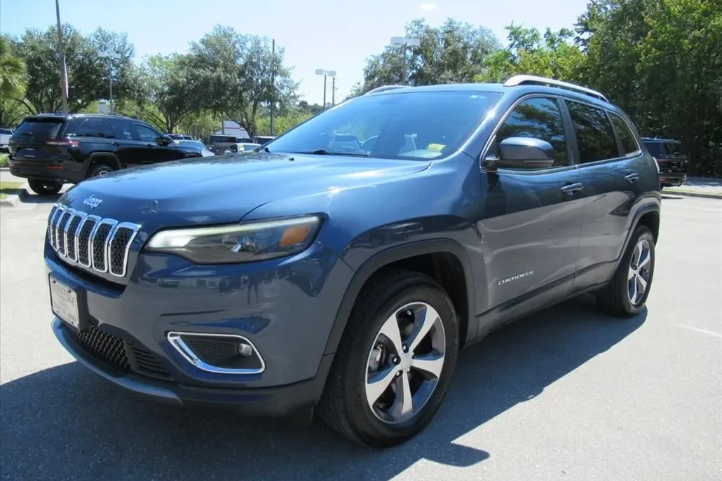 2020 Jeep Cherokee Limited photo 1