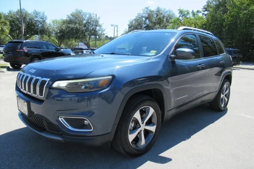 2020 Jeep Cherokee Limited photo 1