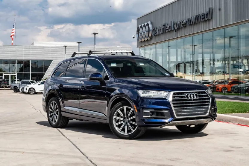 2019 Audi Q7 Prestige photo 1