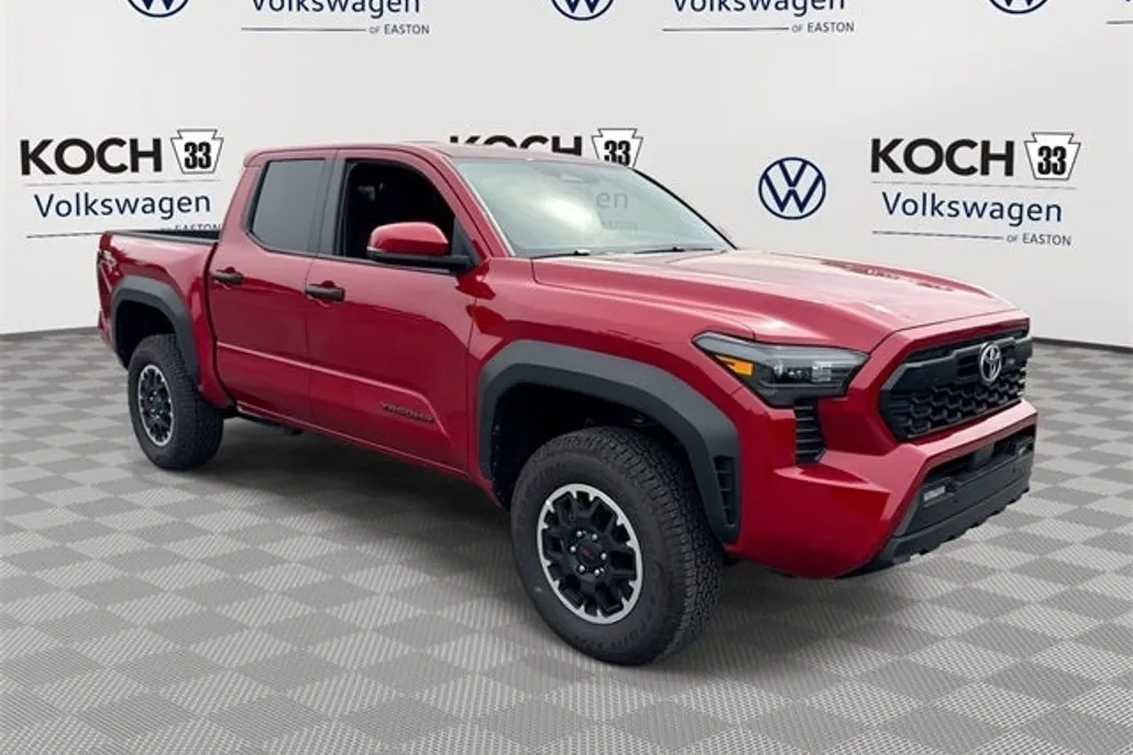 2024 Toyota Tacoma TRD Off-Road photo 1