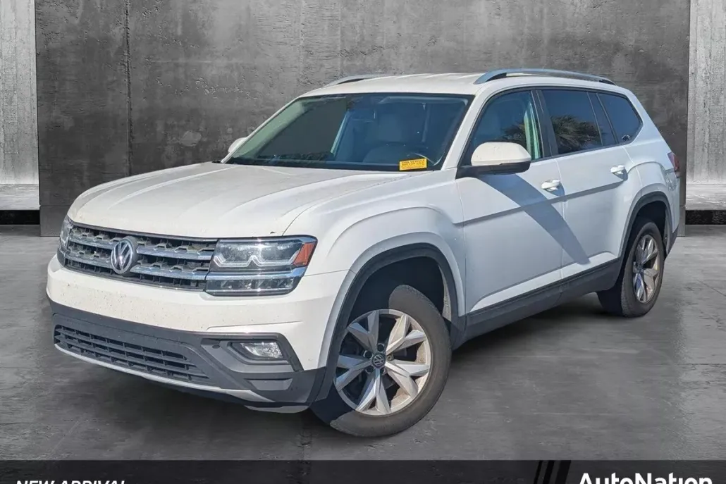 2018 Volkswagen Atlas V6 SE photo 1