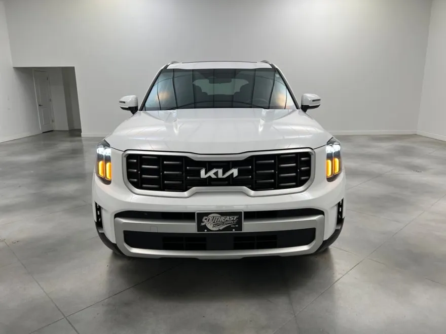 2025 Kia Telluride S photo 1