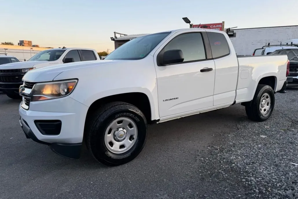 2016 Chevrolet Colorado Work Truck photo 1