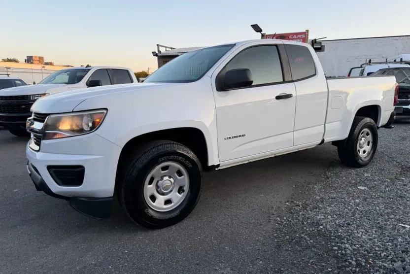 2016 Chevrolet Colorado Work Truck photo 1