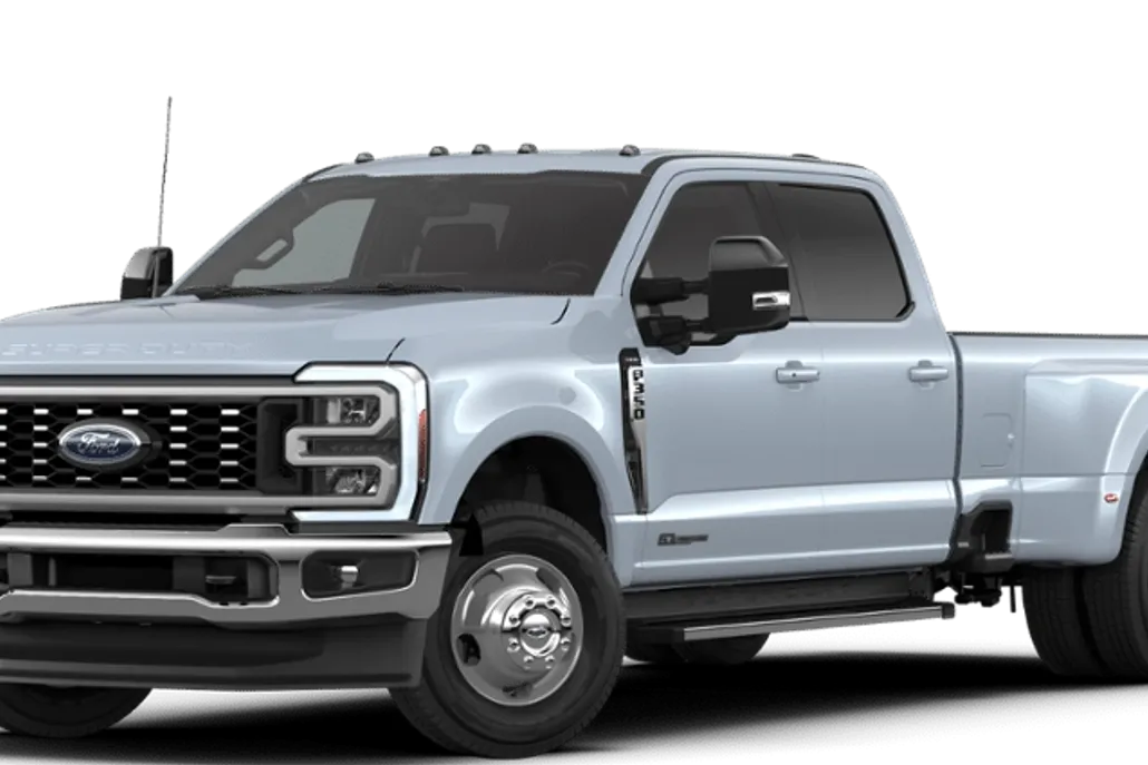 2026 Ford F-350 Lariat photo 1