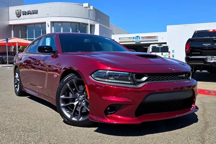 2023 Dodge Charger R/T Scat Pack photo 1