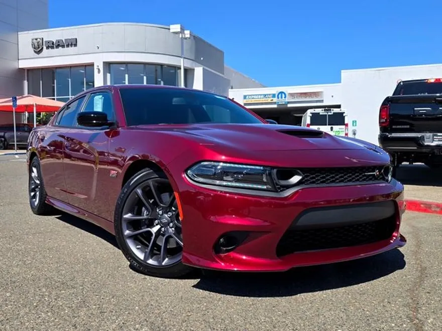 2023 Dodge Charger R/T Scat Pack photo 1