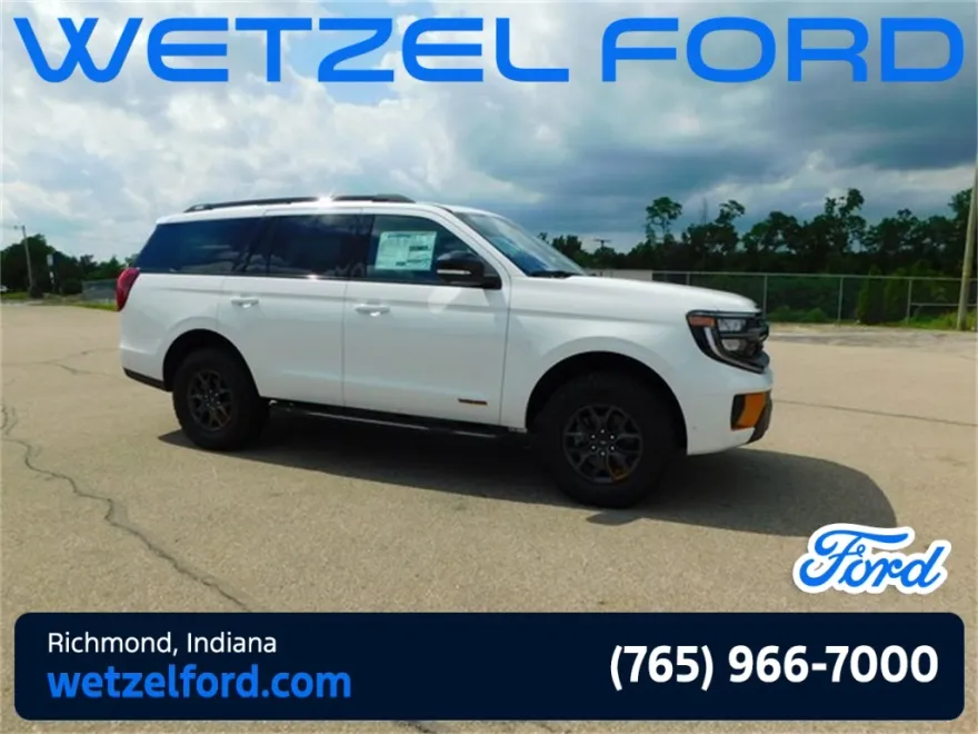2025 Ford Expedition photo 1