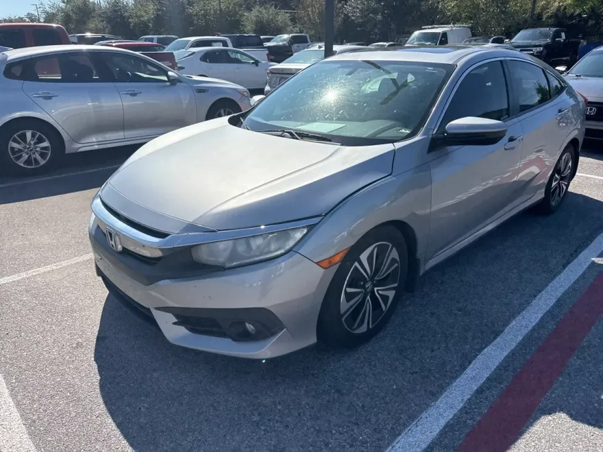 2016 Honda Civic EX-T photo 1