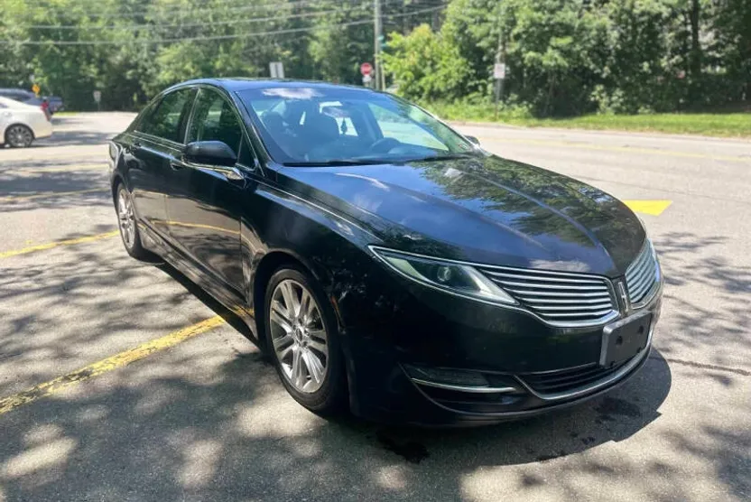 2015 Lincoln MKZ photo 1