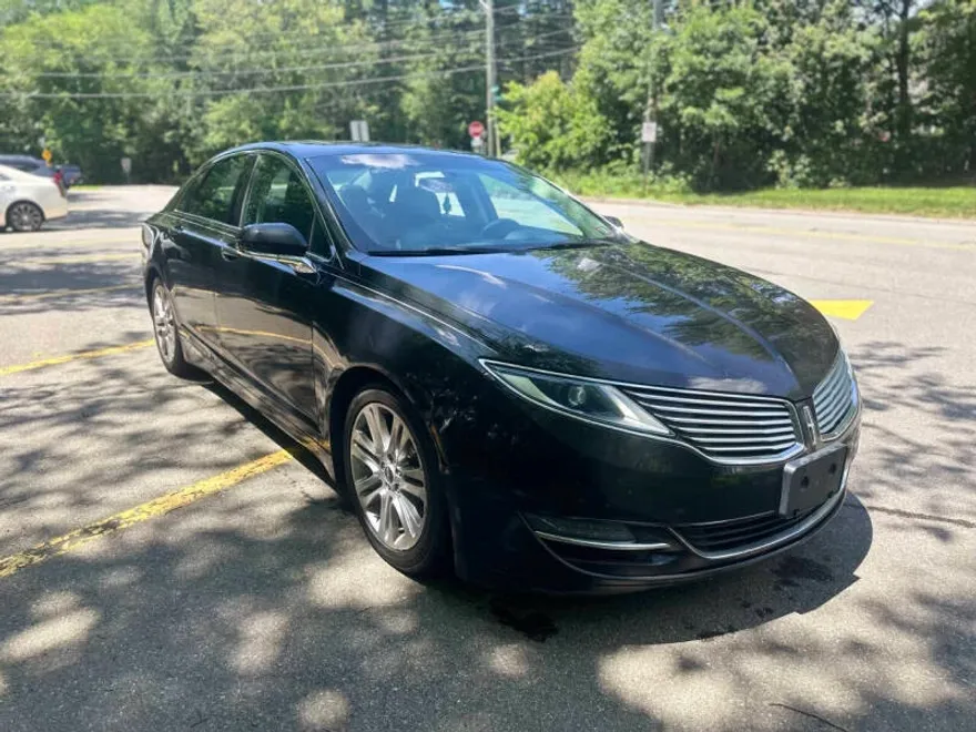 2015 Lincoln MKZ photo 1