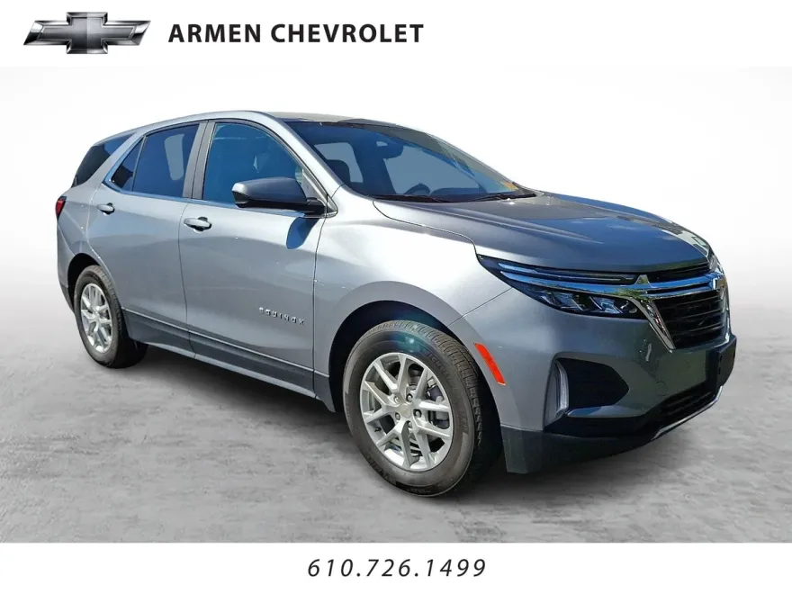 2024 Chevrolet Equinox LT photo 1