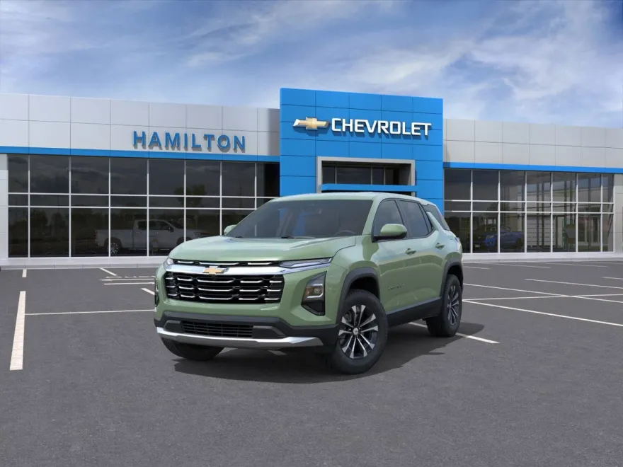 2026 Chevrolet Equinox LT photo 1