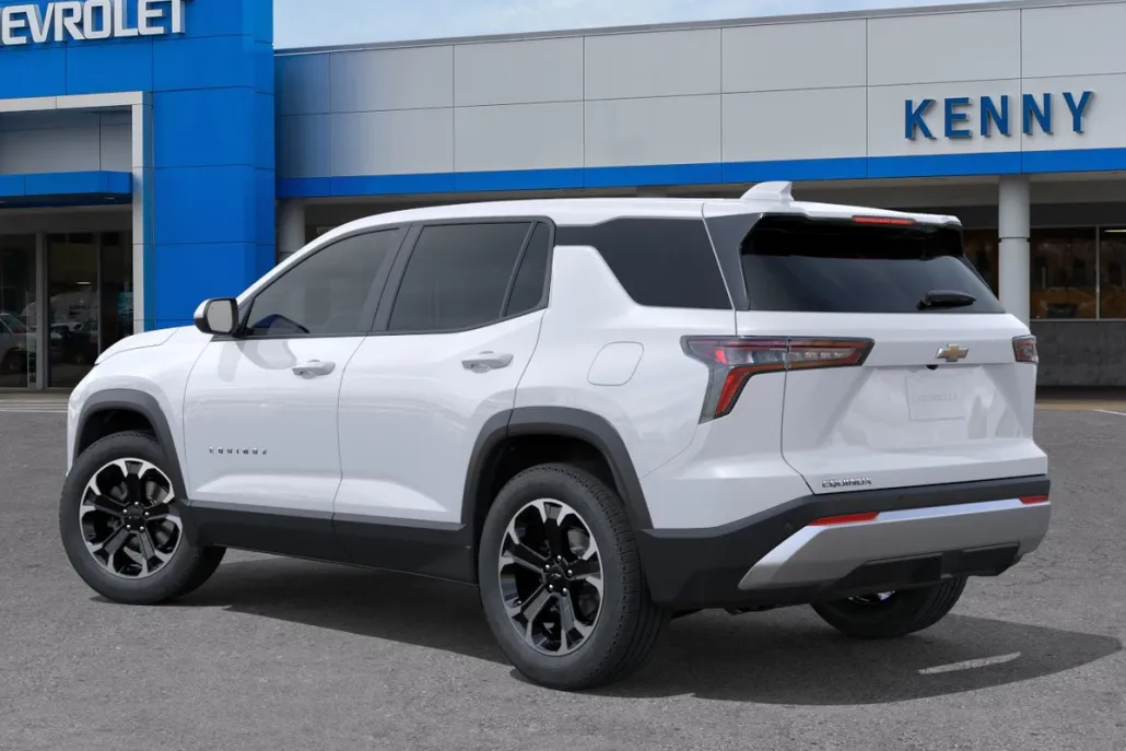 2026 Chevrolet Equinox LT photo 1