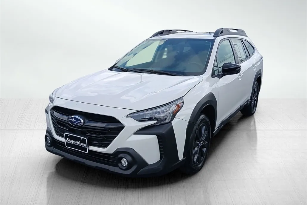 2024 Subaru Outback Onyx Edition XT photo 1