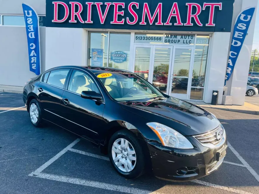 2012 Nissan Altima 2.5 photo 1