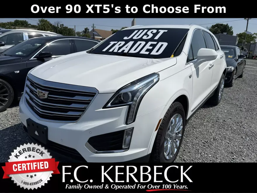 2019 Cadillac XT5 Luxury photo 1