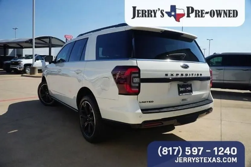 2023 Ford Expedition Limited photo 1