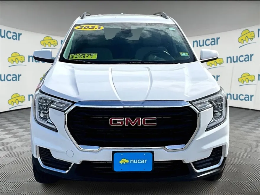 2023 Gmc Terrain SLE photo 1