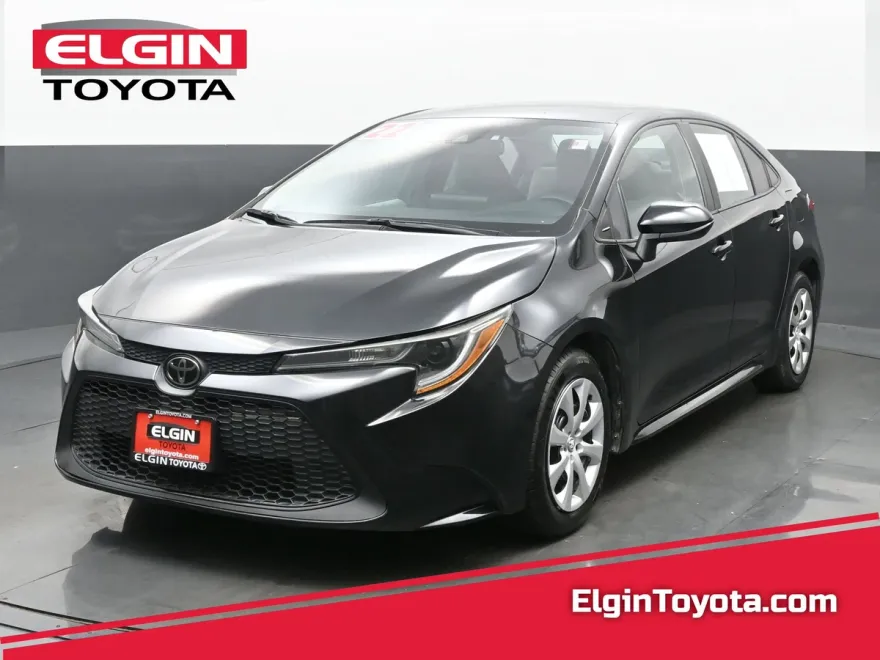 2022 Toyota Corolla LE photo 1