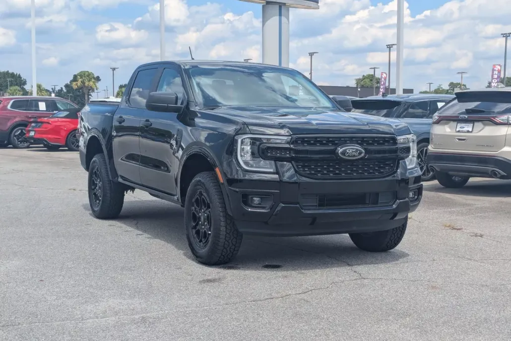 2025 Ford Ranger XLT photo 1