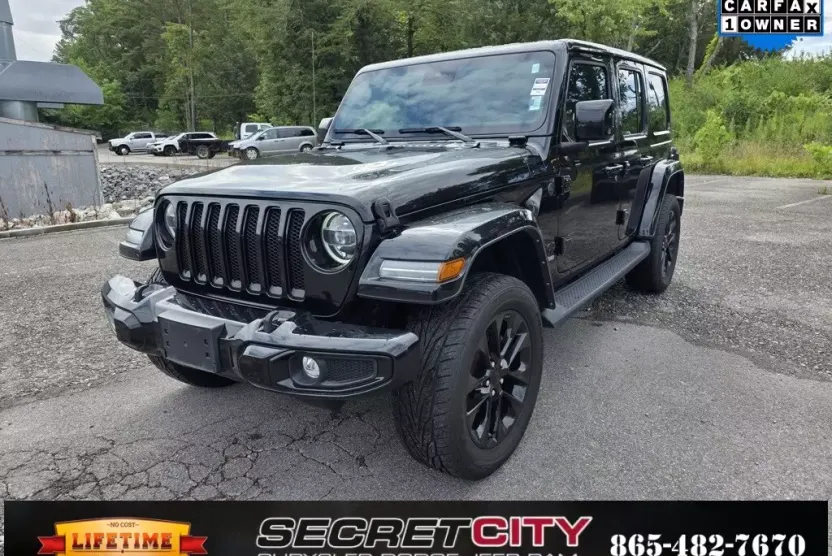 2021 Jeep Wrangler Unlimited Sahara High Altitude photo 1