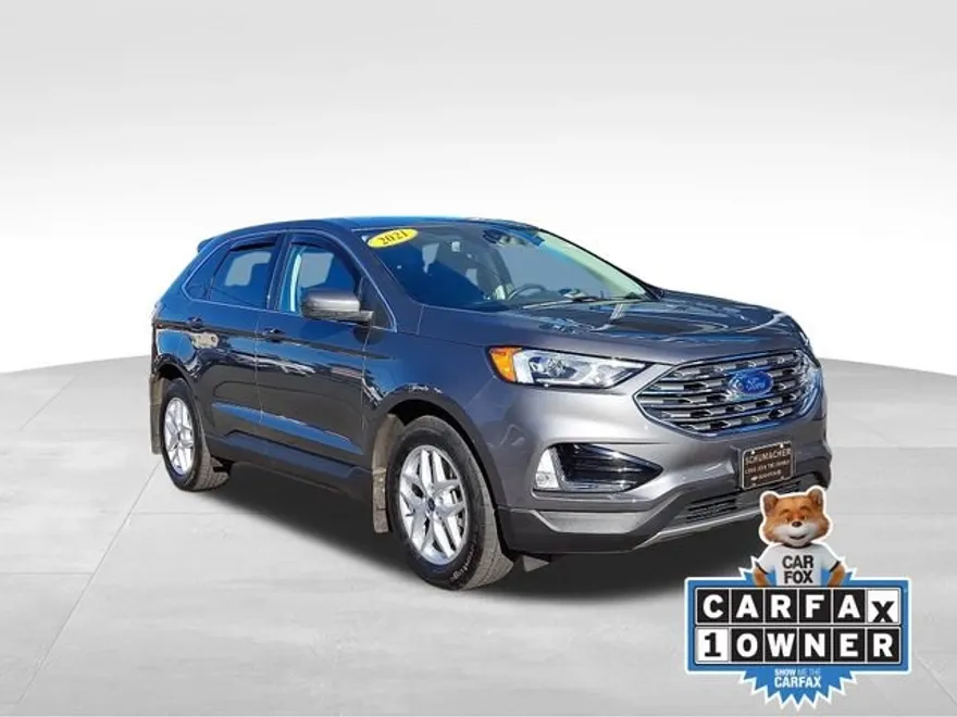 2021 Ford Edge SEL photo 1