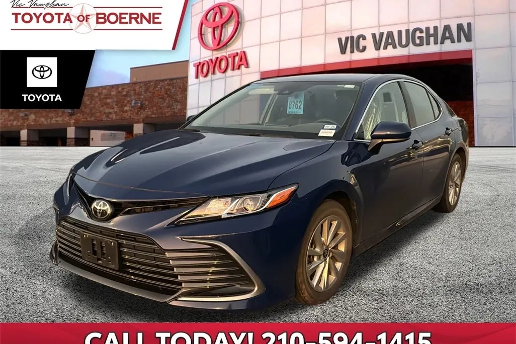 2024 Toyota Camry LE photo 1