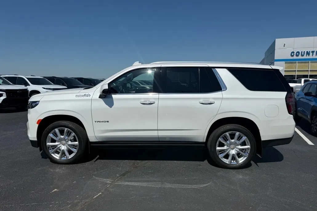 2023 Chevrolet Tahoe High Country photo 1