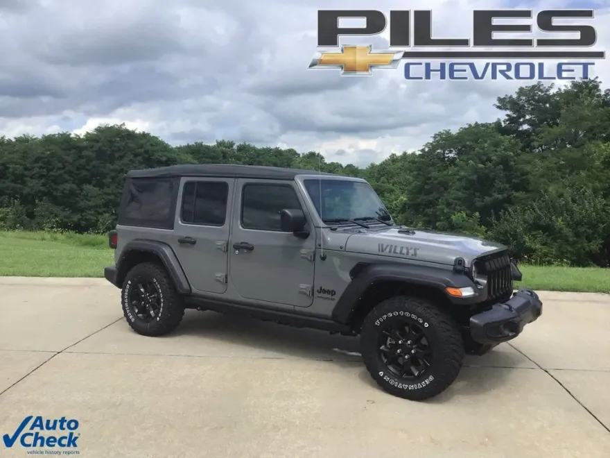 2021 Jeep Wrangler Unlimited Willys photo 1