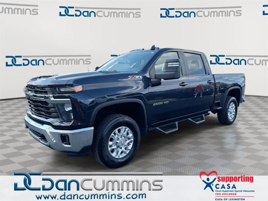 2024 Chevrolet Silverado 2500HD LT photo 1