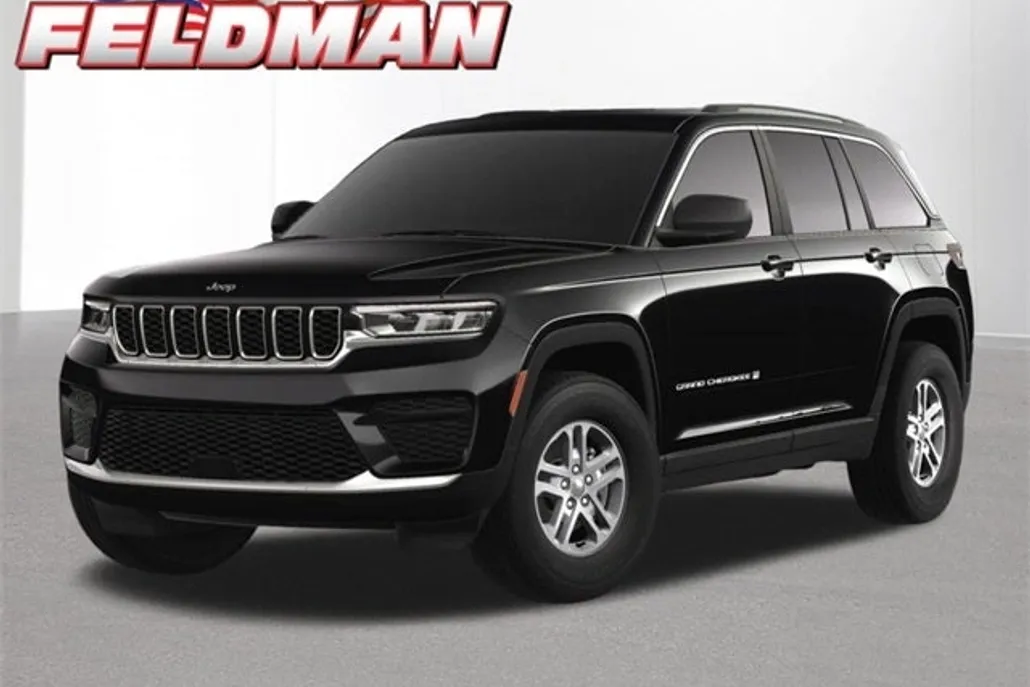 2025 Jeep Grand Cherokee Laredo photo 1