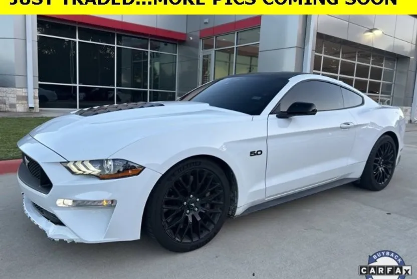 2020 Ford Mustang GT Premium photo 1