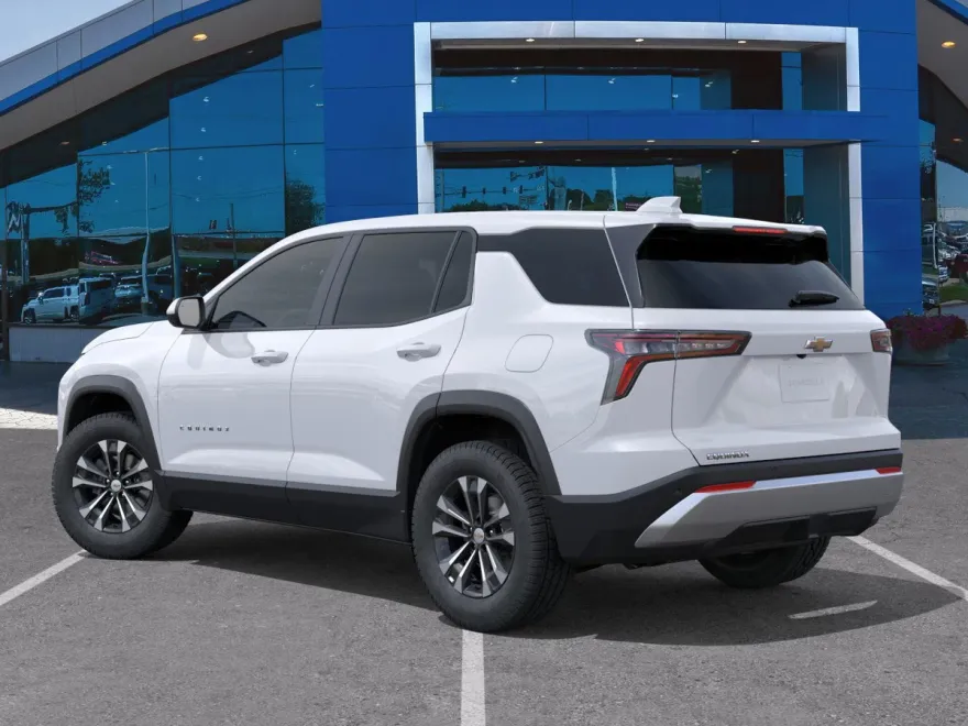 2026 Chevrolet Equinox LT photo 1