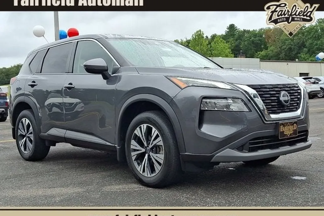 2022 Nissan Rogue SV photo 1