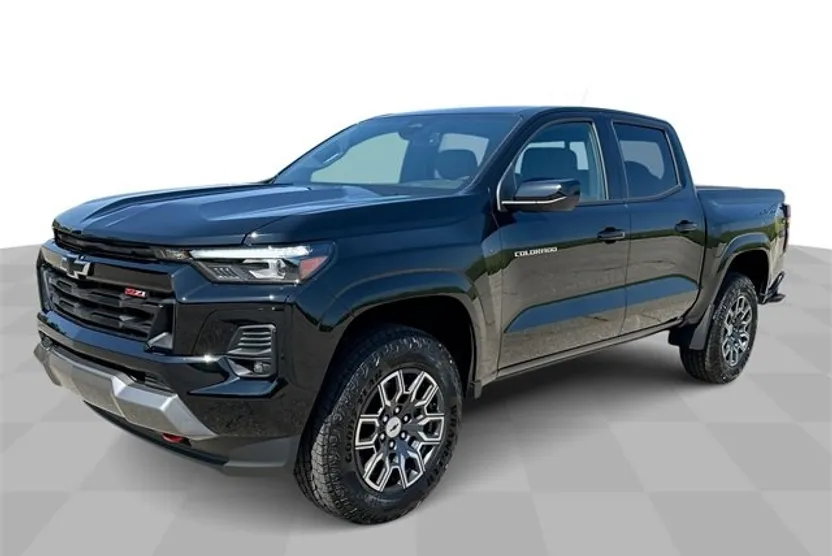 2026 Chevrolet Colorado Z71 photo 1