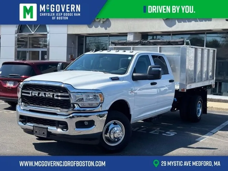 2024 Ram 3500 Tradesman photo 1