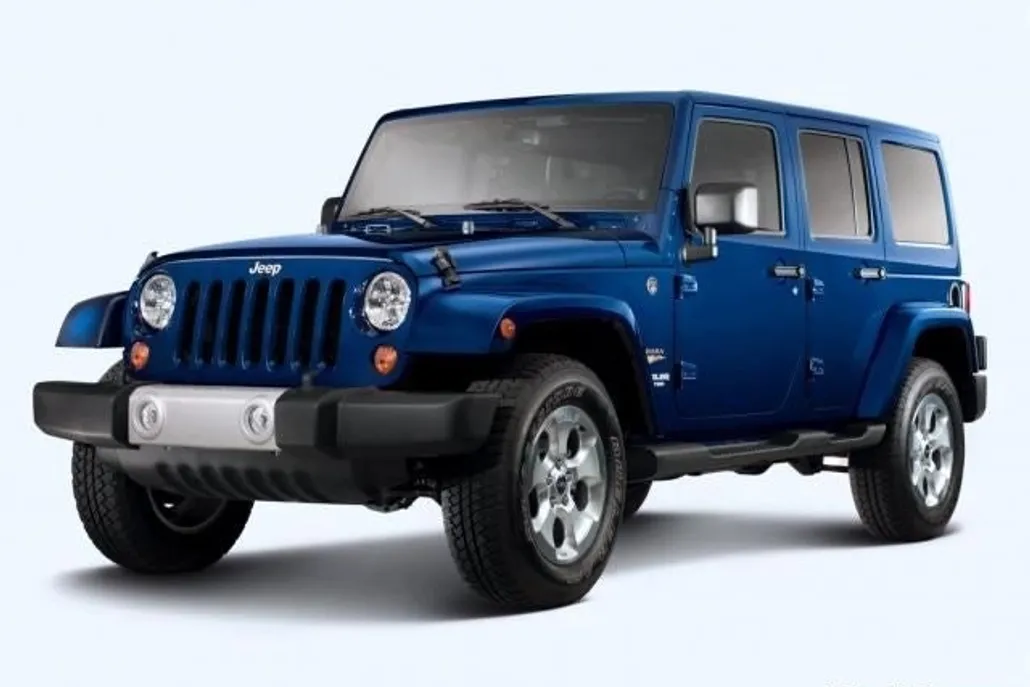 2015 Jeep Wrangler Unlimited Sahara photo 1