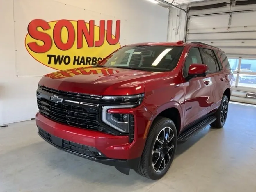 2025 Chevrolet Tahoe RST photo 1